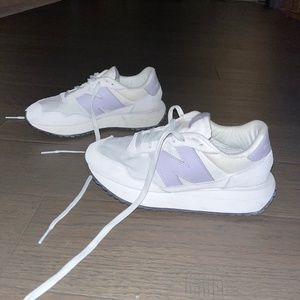 New Balance 237 (Re-Listing)